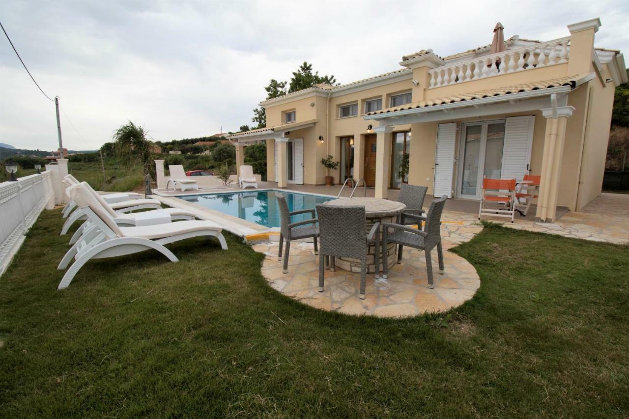 Villa De La Mer Agios Stefanos Avliotes  Exterior foto