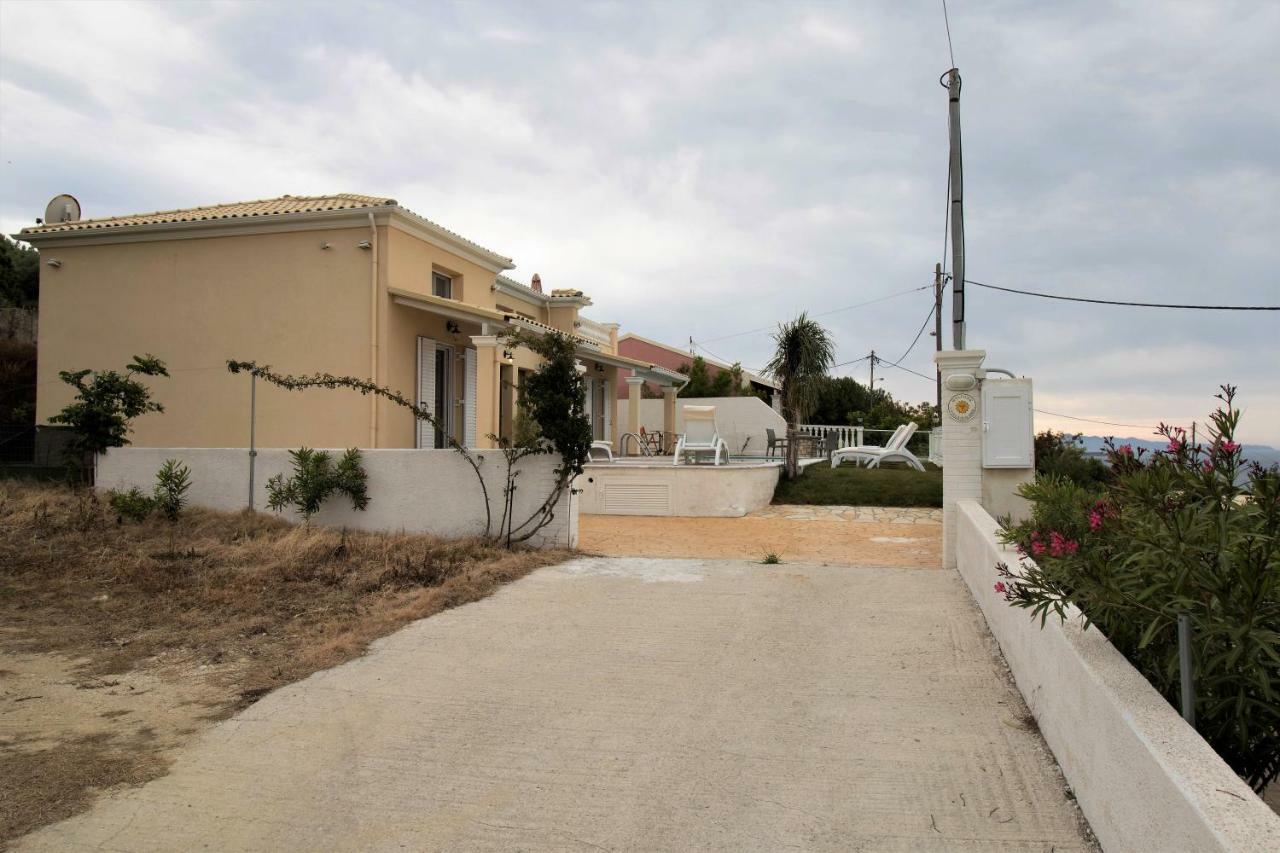 Villa De La Mer Agios Stefanos Avliotes  Exterior foto